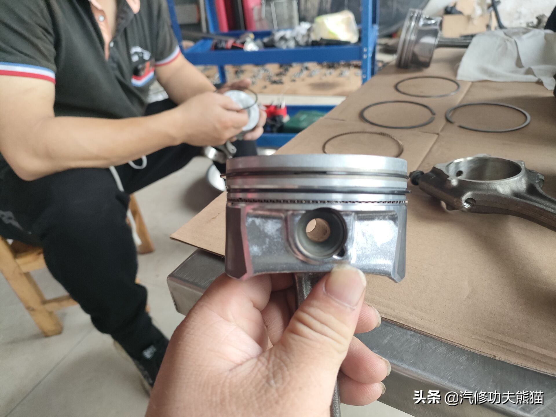 苏州车友十二年车龄奥迪A6L2.0T烧机油，对车有感情彻底整修翻新