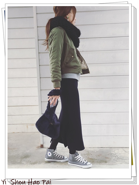 你也有板鞋吗？看看日本女人冬天怎么搭配，有你觉得尴尬的吗？
