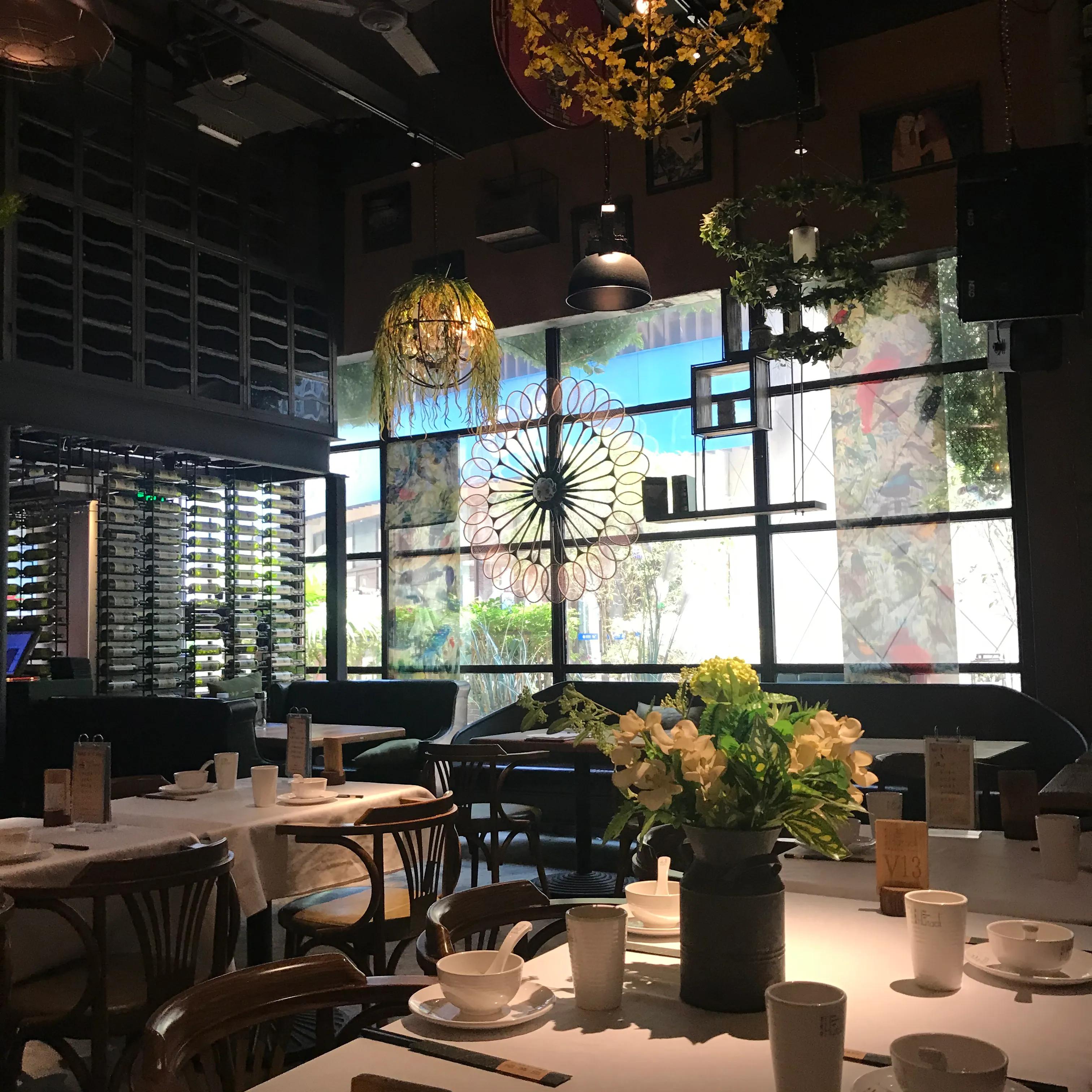 杭州这三家高颜值花园餐厅，你去过几家？