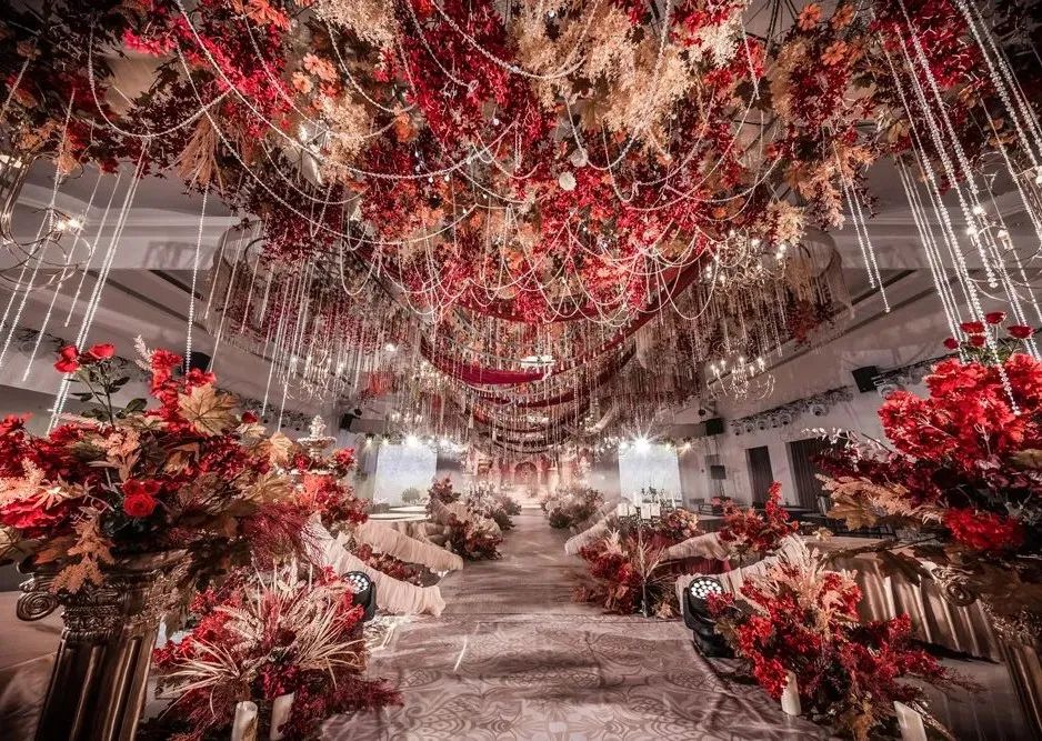 年会预定 | N+1种选择，不如选择一站式宴会服务