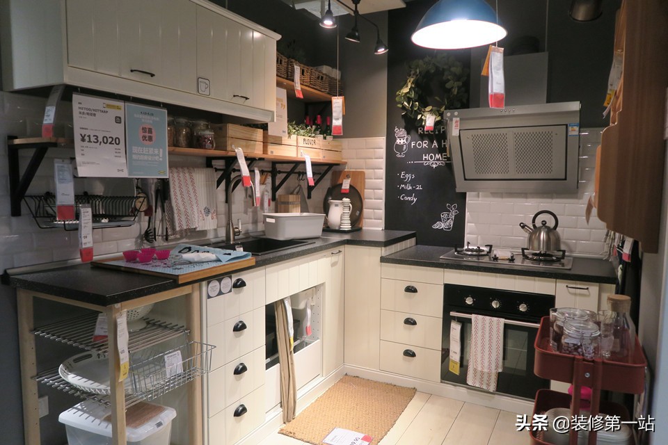 装修厨房，坚决不“穷装”，多花点钱，做好这些设计，邻居也羡慕
