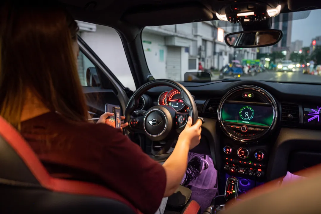 梦想十年，最终选了又小又暴躁的它——二手MINI COOPER S赛车手
