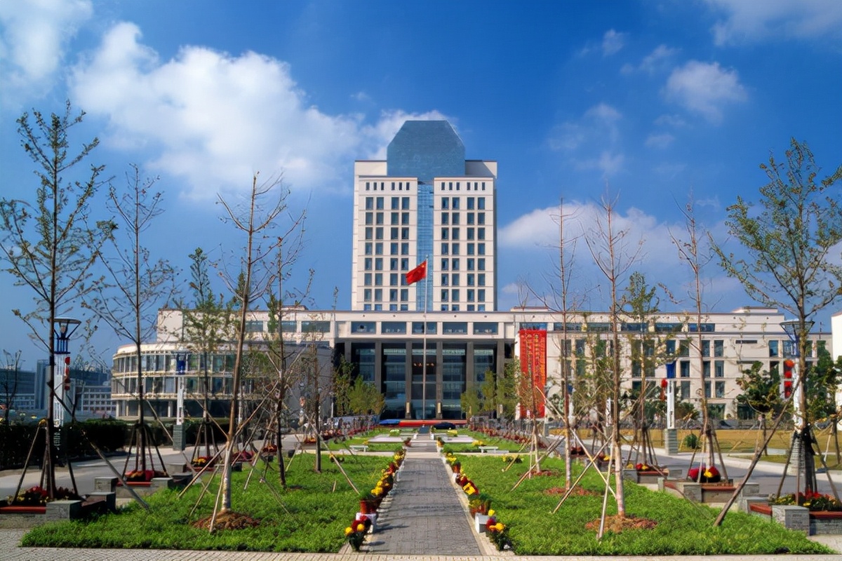 江苏一大学迎来“外迁”，即将“落户”江阴，助力当地教育崛起