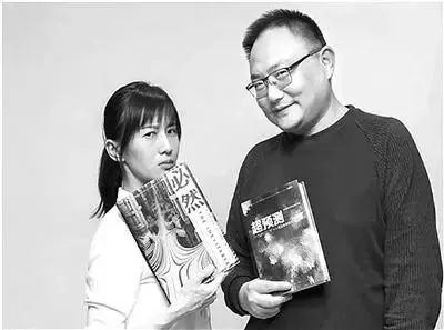 凭自己努力走红的8位女网红，一个比一个拼，有人因一条裙子爆火