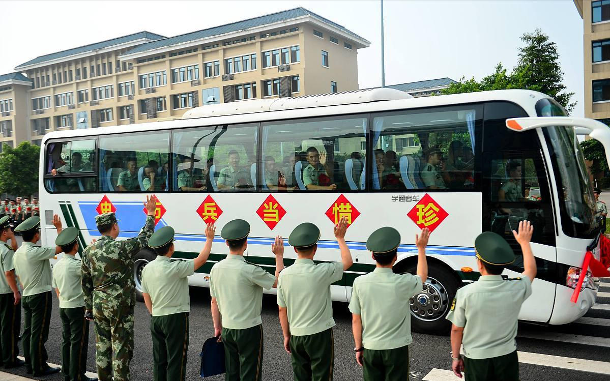 大学期间当兵，转士官之后有4种办法取得大学文凭，望周知