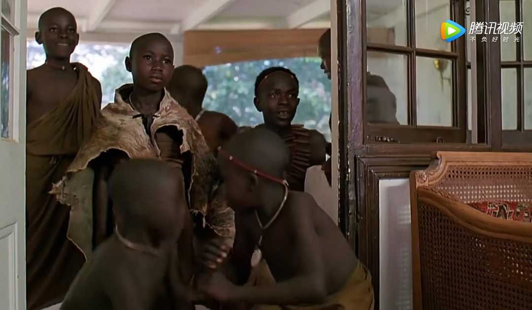 电影《走出非洲》：考验男人的是勇气，而考验女人的是忍耐