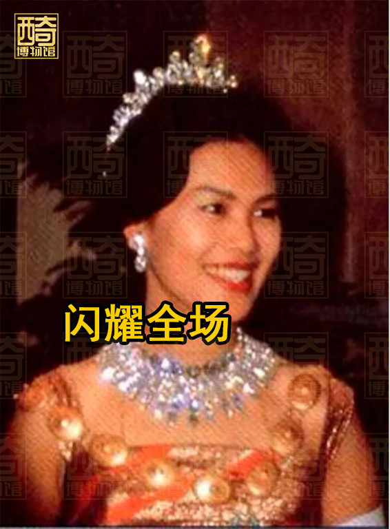 泰王后苏提达将手链当项链戴，因吝啬婆婆诗丽吉只愿借半套首饰