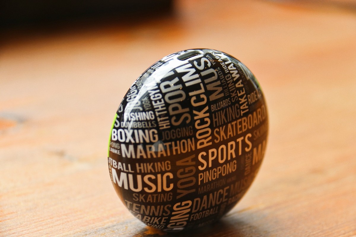 这款耳机有点酷：潮流字母纹设计，魔浪S运动耳机实测