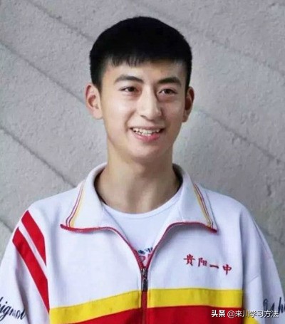 700分上清华的学霸，坦言：每天10点钟睡觉，学习没想象中那么累