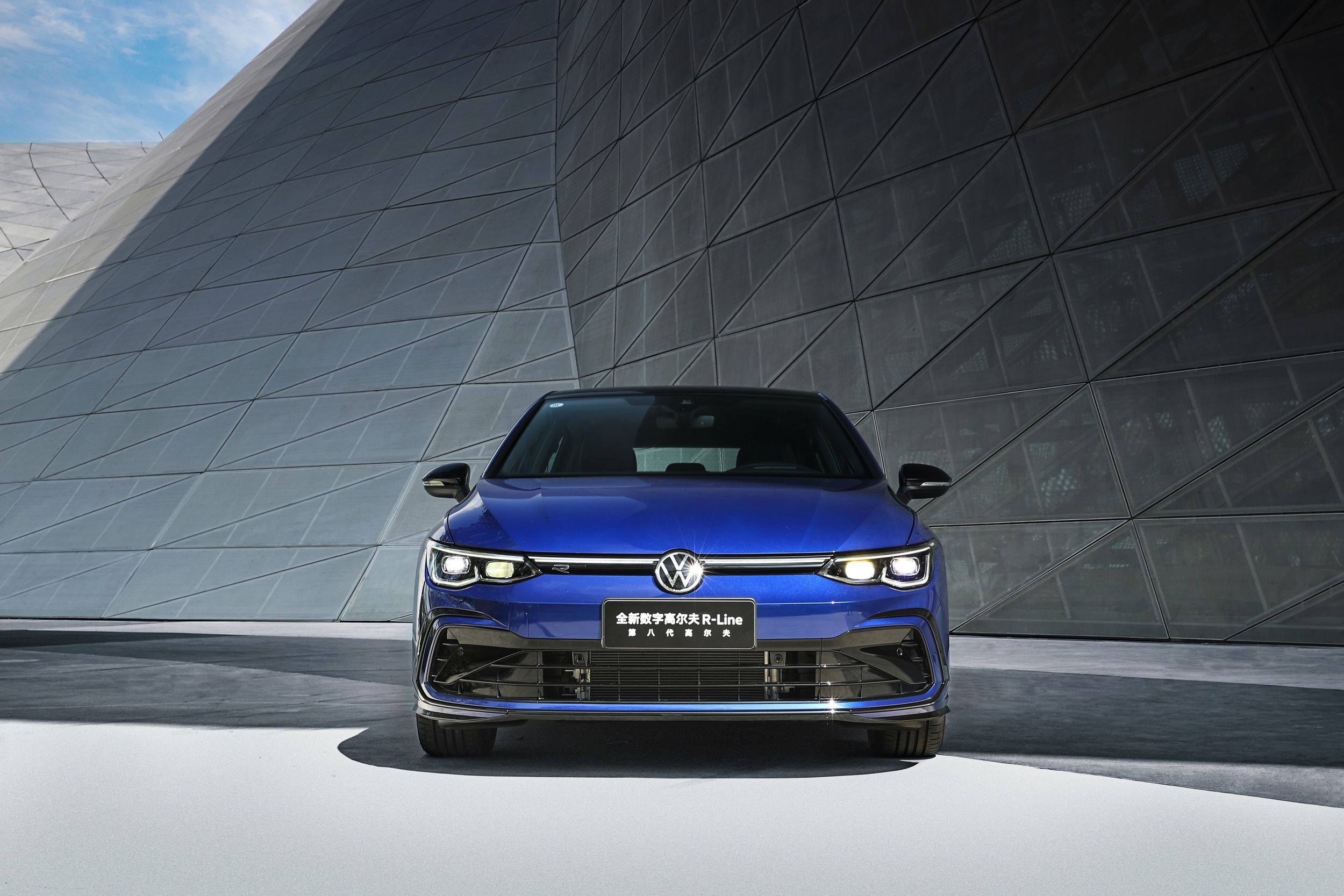第八代高尔夫值不值得入手,全款落地多少钱,养车成本高不高?