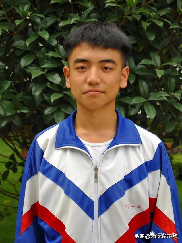 甘肃多县（市）2020年高考文、理科第一名出炉