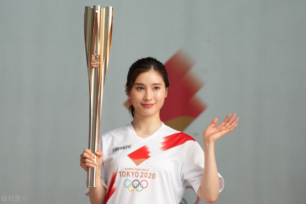 伦敦奥运会火炬手有哪些(盘点历届奥运会那些让人眼前一亮的火炬传递