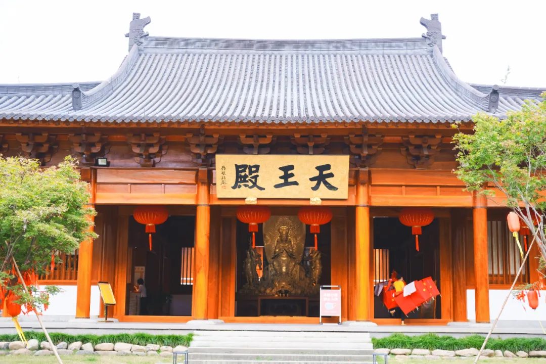 别再说什么小京都了,宁波这些寺庙来打脸了