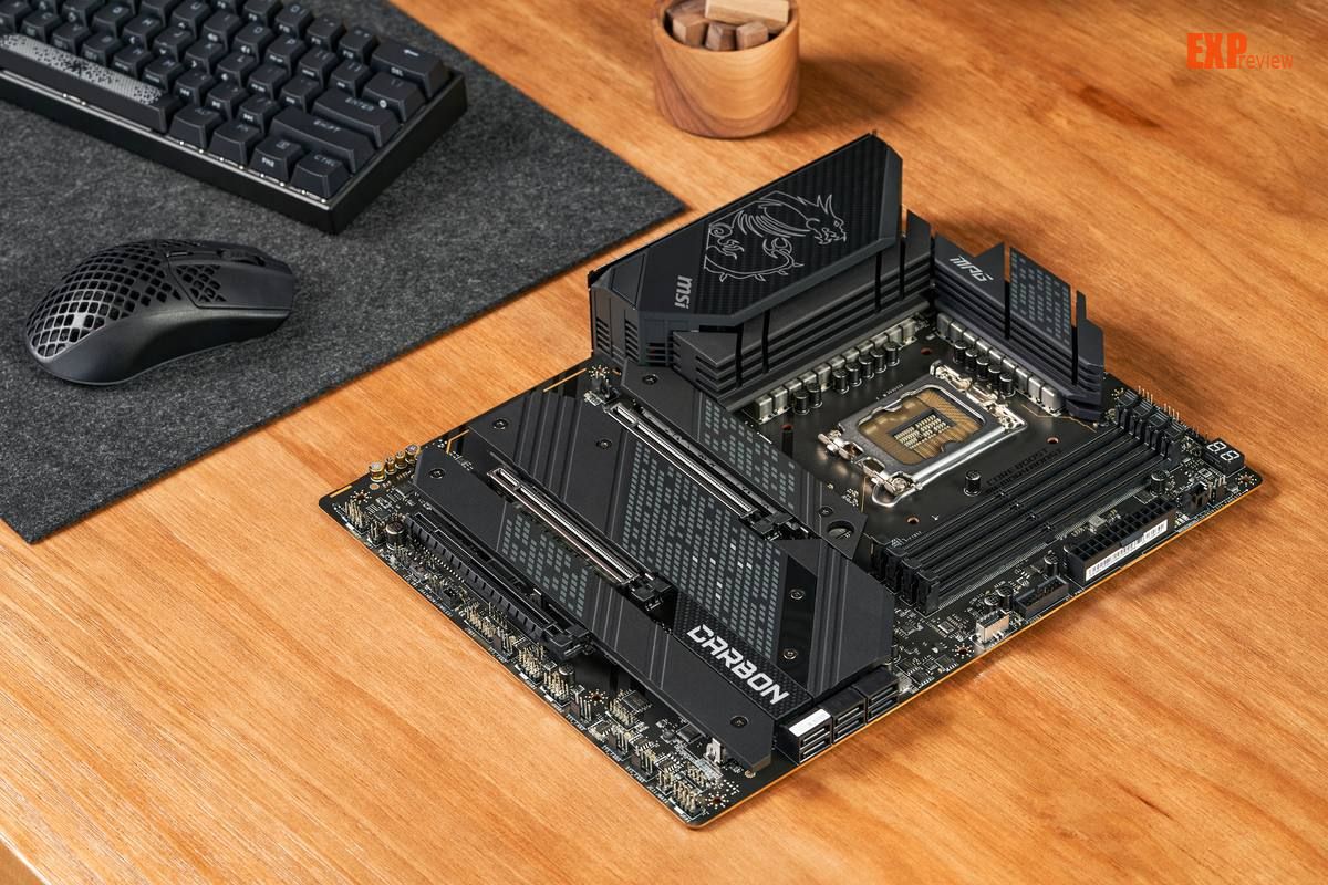 微星MPG Z690 CARBON WIFI暗黑主板评测：全面进化的暗黑之龙