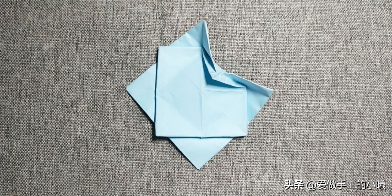 折纸教程：玫瑰花折纸图解，简单漂亮易操作，几步就完成