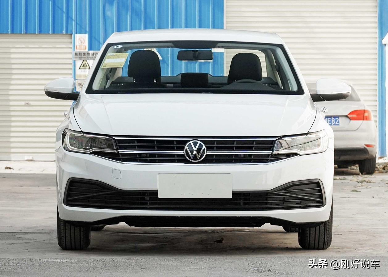 宝来传奇为什么比2021款宝来便宜，谁更值得买？