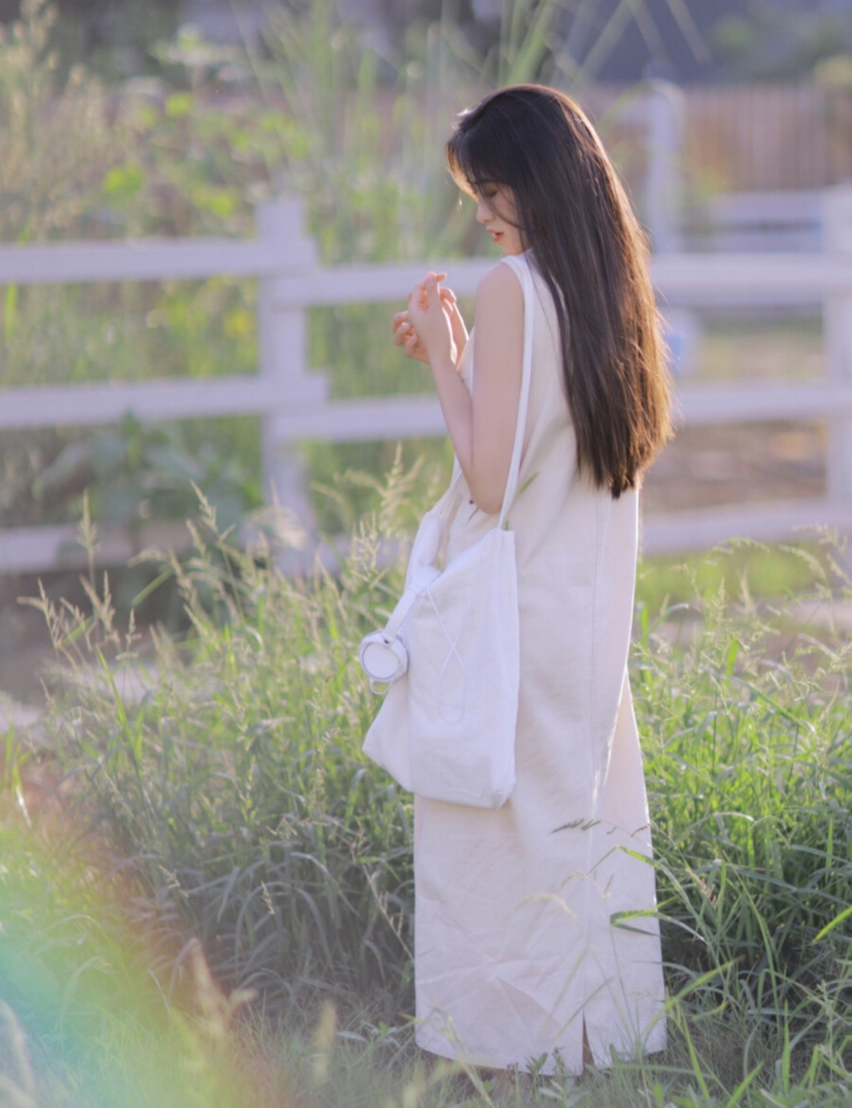 女生拍摄写真照,8个姿势解锁你的不同美,你有用过吗?