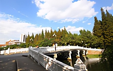 2022高考：2021年贵州省体育类一本和二本院校录取分数线