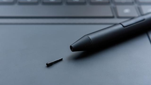 手把手教你玩转戴尔高级主动式触控笔-pn579x