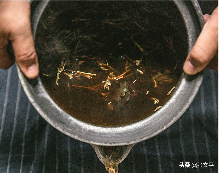 滗，这个常用字从东汉至今，读音和字义都没变，可没几个人认识