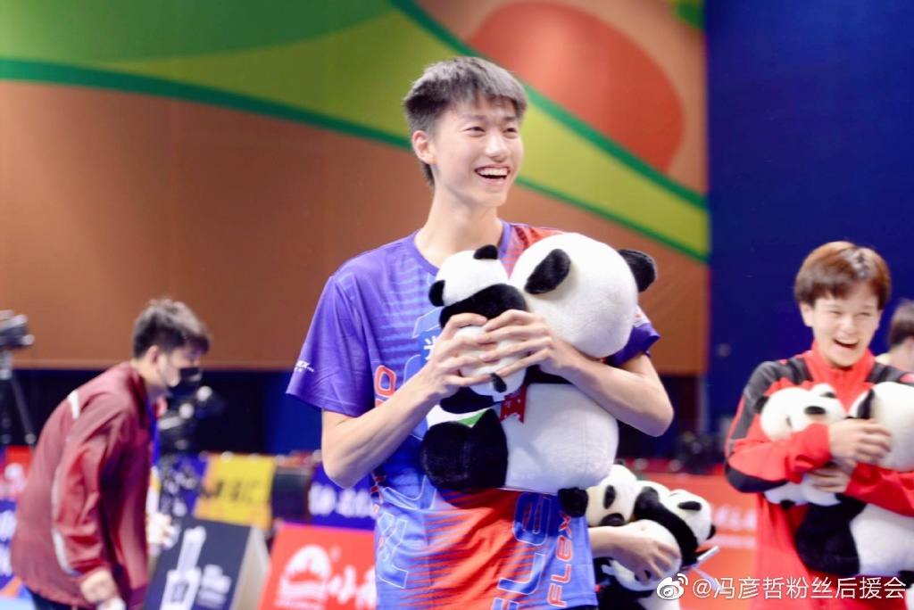 全运会上的帅哥大盘点！国乒队程靖淇撞脸黄景瑜，一个比一个好看