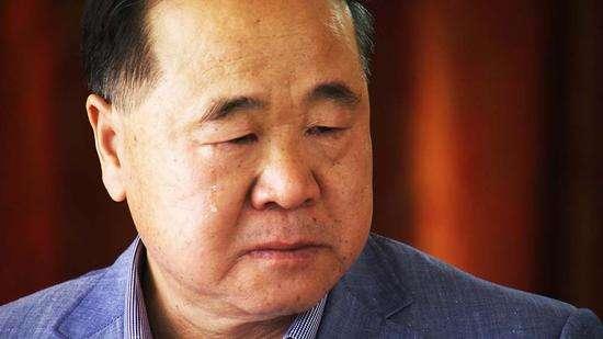 莫言游览哈佛时写了首诗，3年后在讲台读出来，李嘉诚边笑边鼓掌