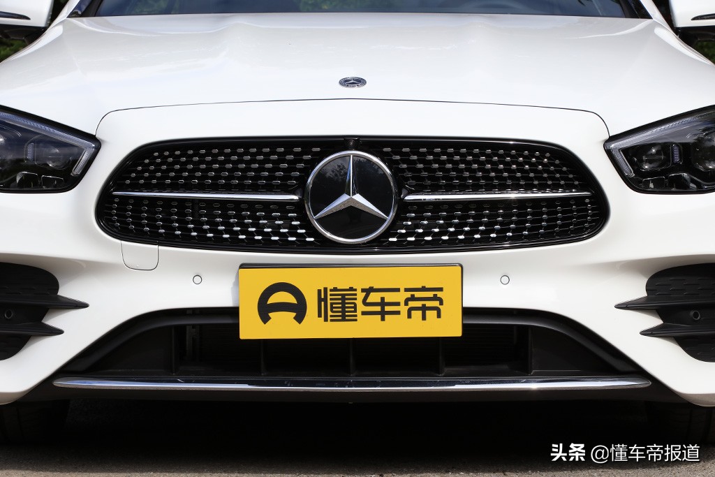 新车 | 把商务玩成运动范儿！奔驰E级轿跑/敞篷轿跑上市