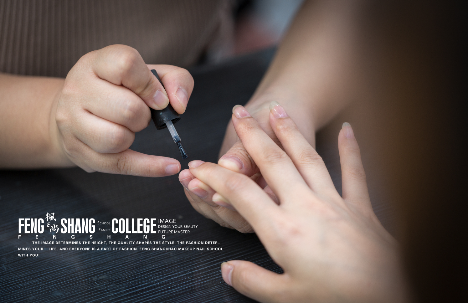学美甲为什么要去专业的美甲培训学校？
