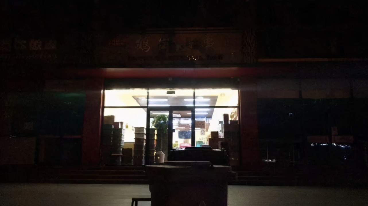 拒绝向命运低头的鹤岗人，正在凭烧烤自救