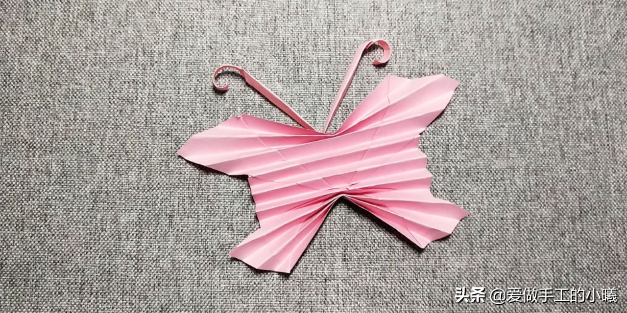 小蝴蝶折纸教程图解，可爱又好折，快学起来教小朋友哦