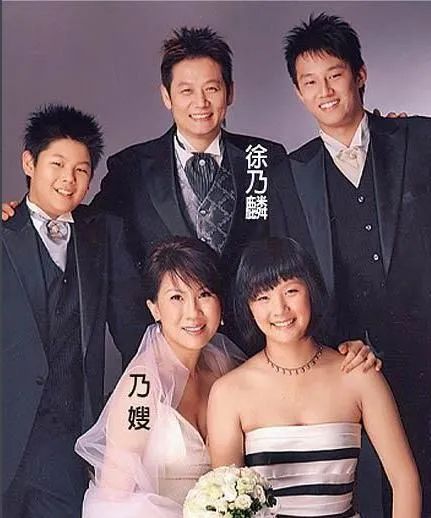 10大“琼瑶男郎”现状：有人移居美国，有人身价过亿有人无戏可拍