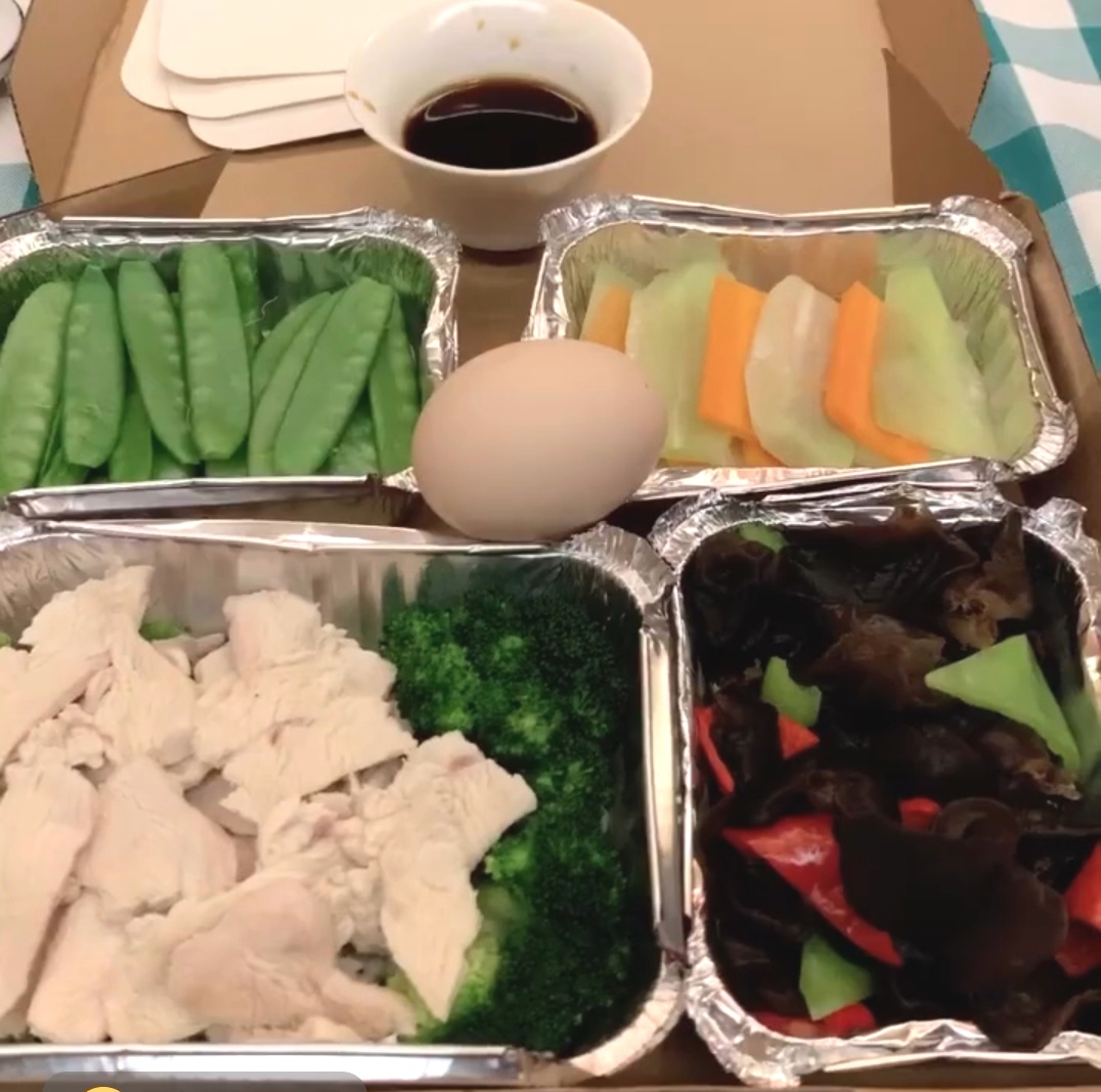 我跟着尹正吃独家减肥餐5天瘦了7斤，留学生：双下巴的我有救了