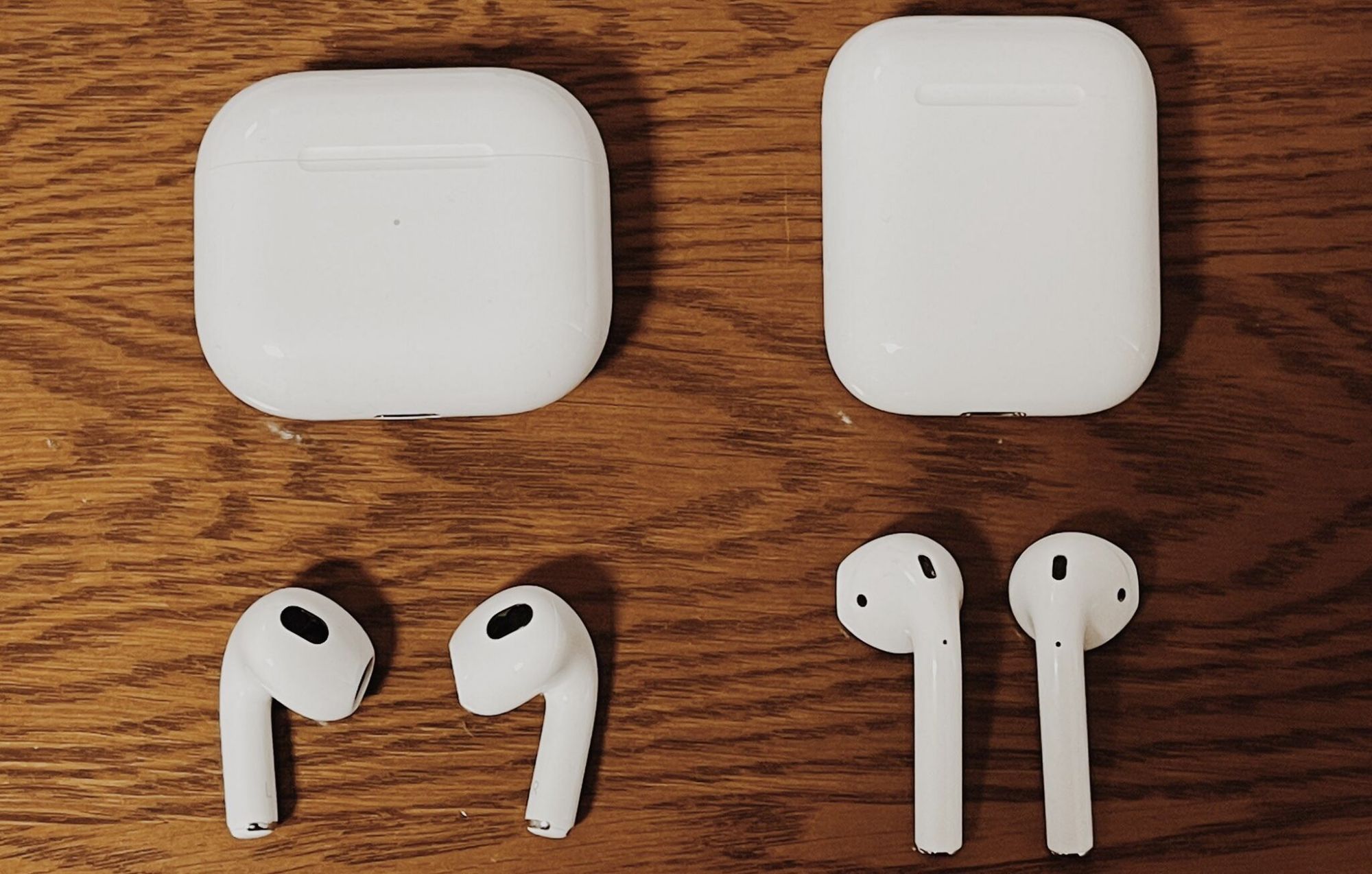 二,尺寸和重量对比:因此,airpods 3 具有高品质的音质和更简易的可