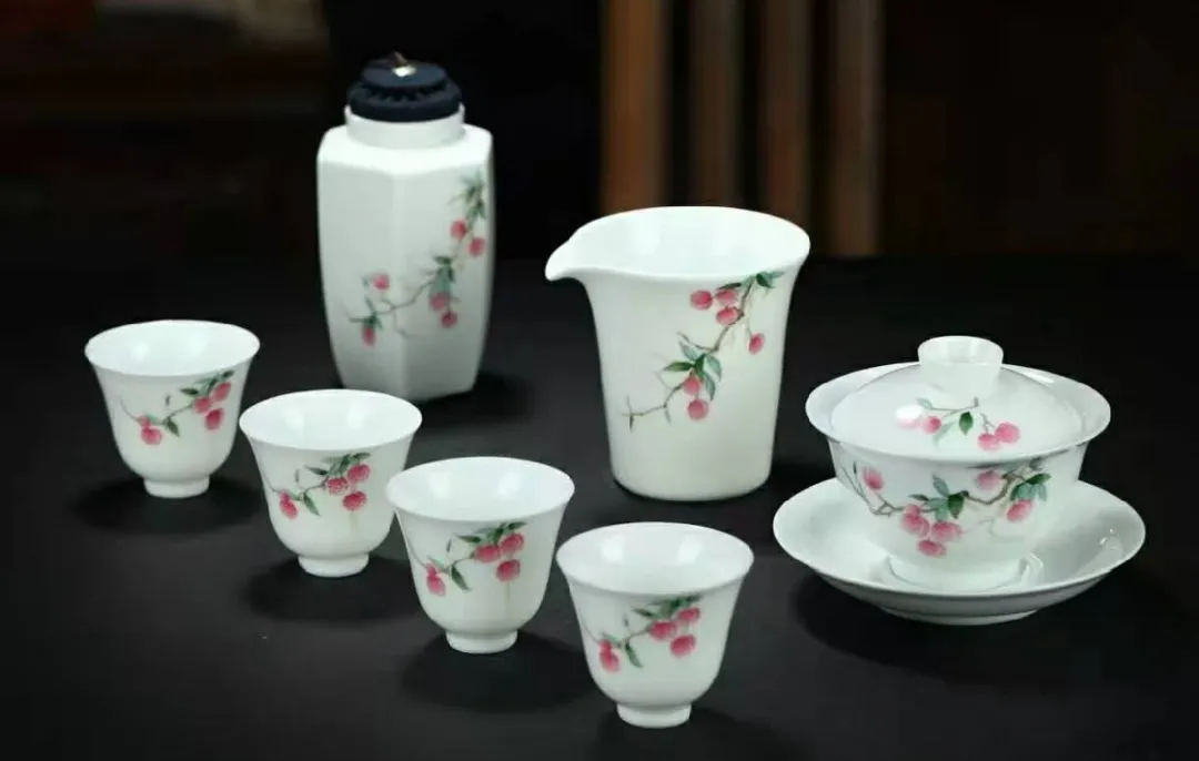 那些精美的景德镇茶器与餐器,让人心动