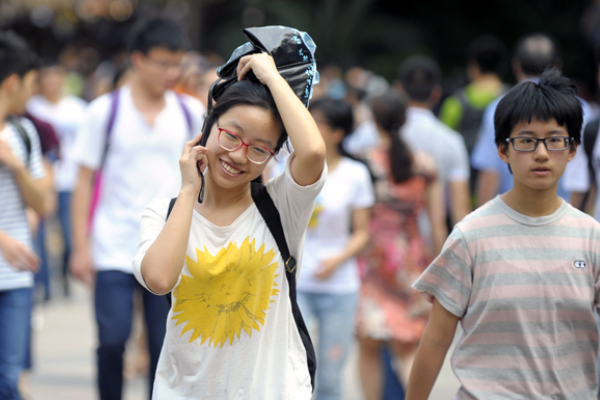 河北4所民办学校“被惩罚”，争抢生源还乱收费，家长拍手叫好