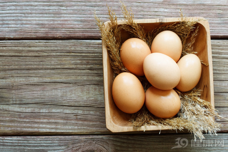 最新研究称：每天吃鸡蛋患心脏病的风险降低26％