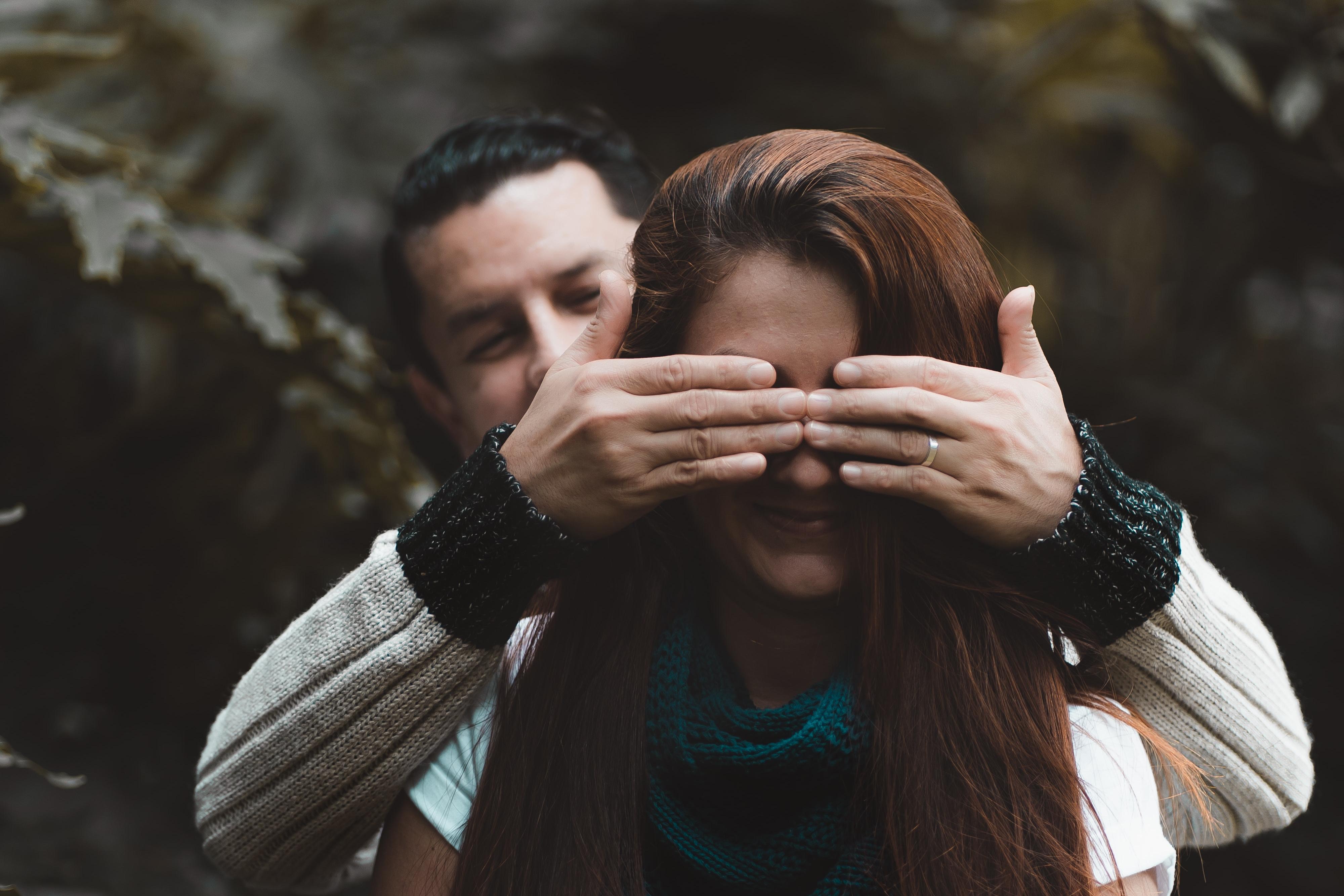 "暧昧期"想确定关系?教你4招,把她变成女朋友