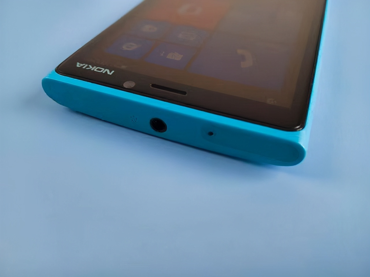 诺基亚的黑科技-Lumia 920