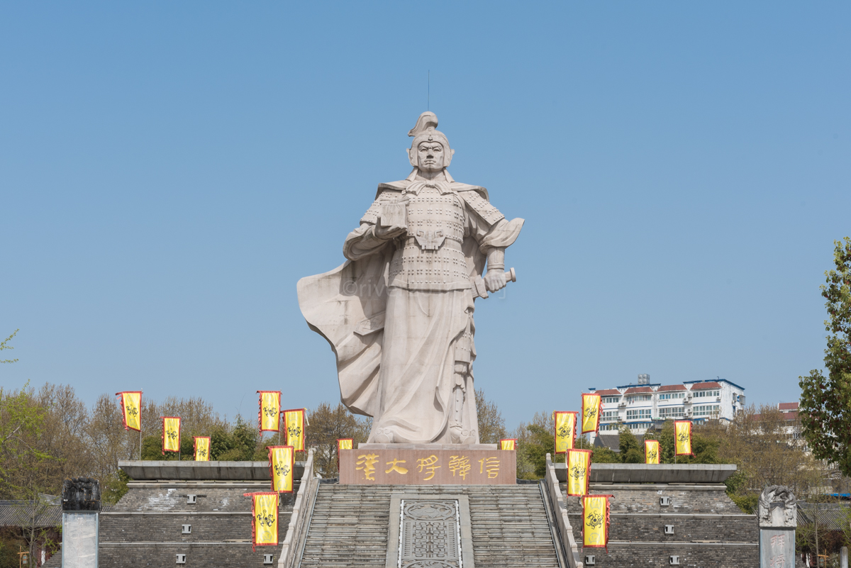 汉中拜将坛,韩信事业的转折点,刘邦在此拜韩信为大将