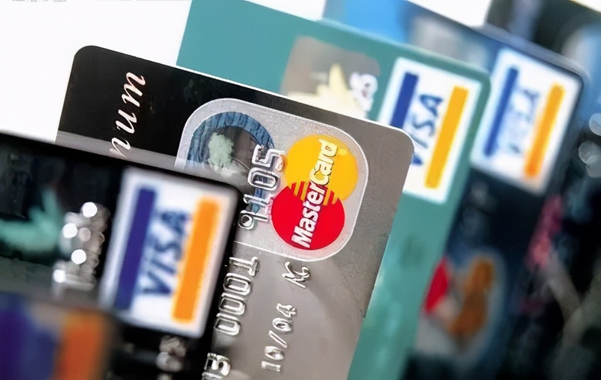 信用卡欠款不还，真的没事吗？为什么身边欠款的人好像都没影响？