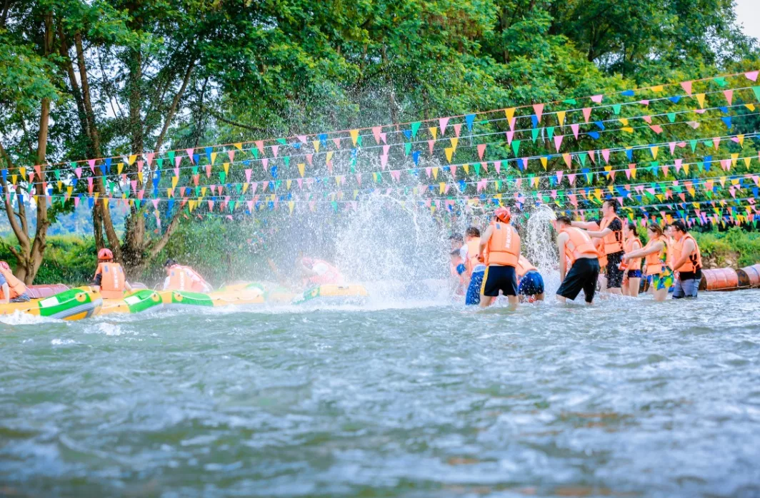 均温20℃！周边7个耍水宝地，冲浪滑水观瀑，最快1h清凉度夏