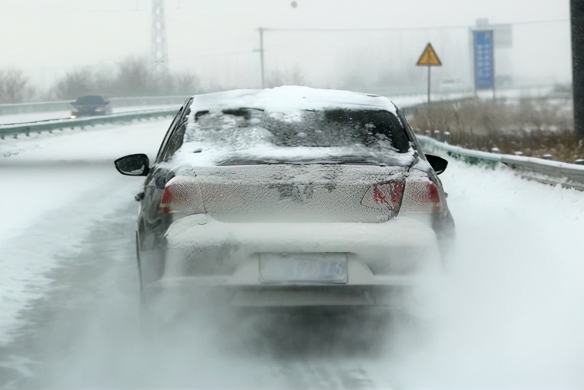 冬天正确的热车方法，哪些“油水”要添加更换？这篇文章全告诉你