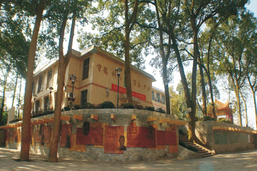 南岸区重点中学入学详情