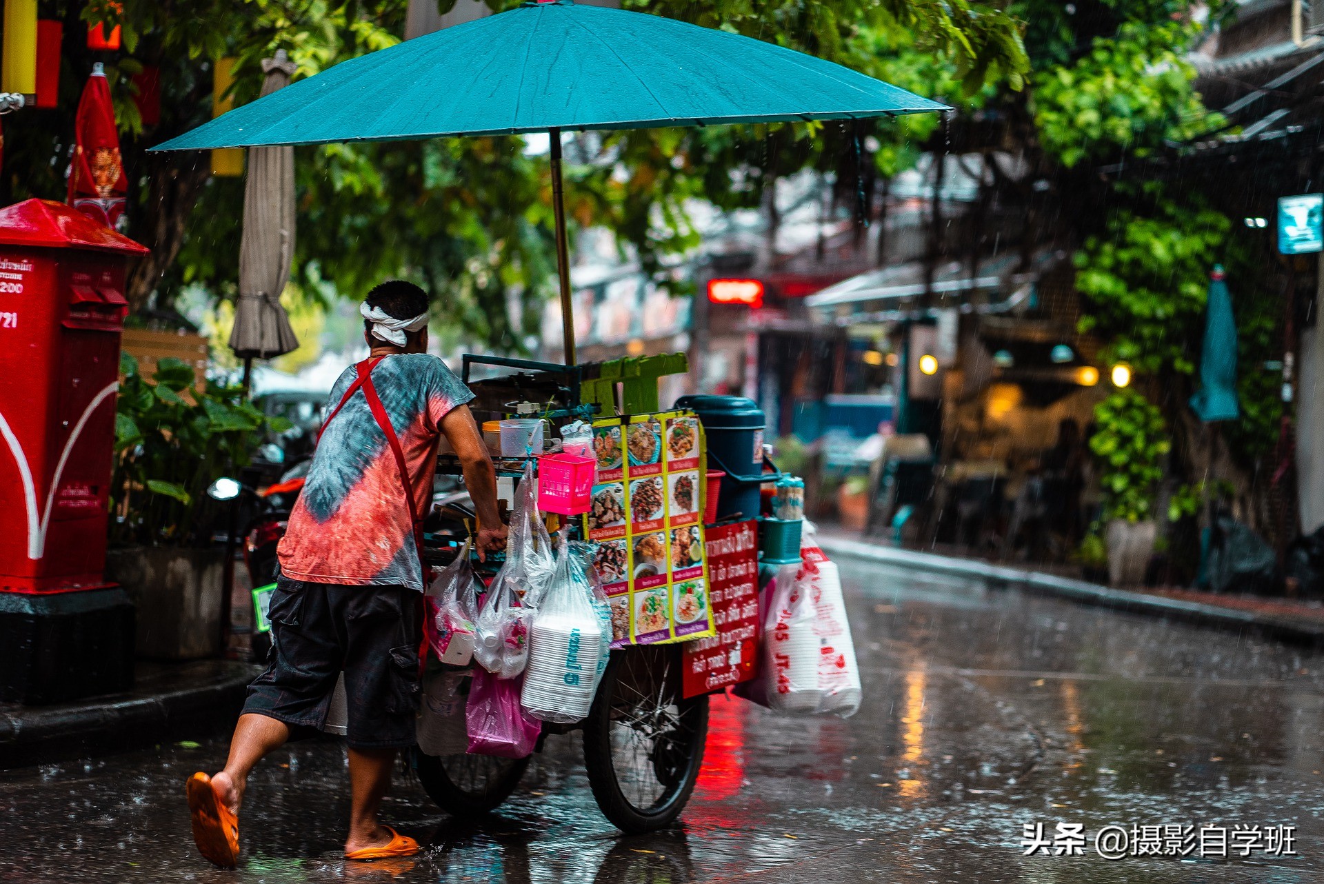 雨季已来到，雨天摄影技巧已为你准备好，拍情绪拍好看全用得着
