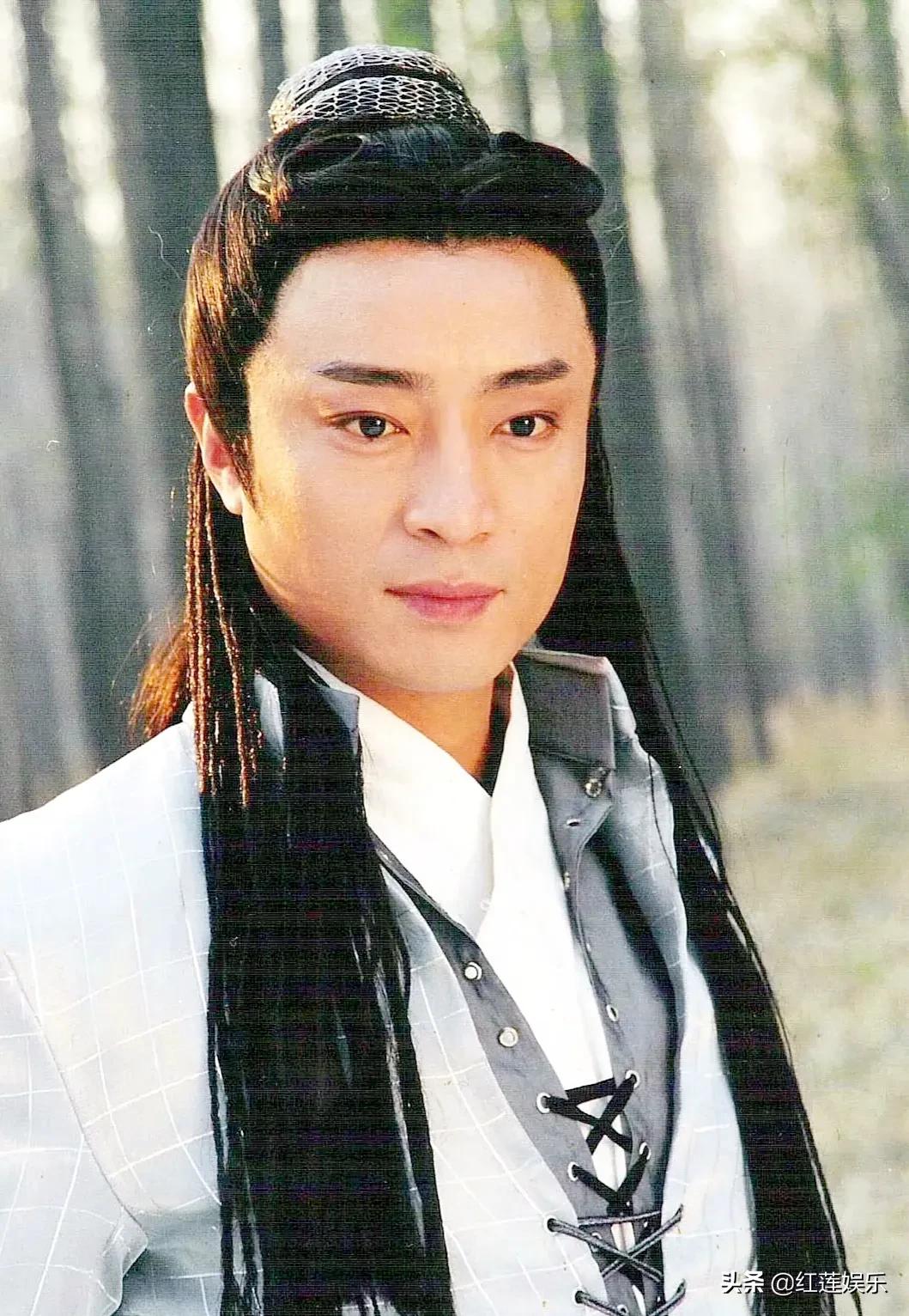 furniture Separate Digital He Zhonghua, born in Panshi City, Jilin Province, is a martial arts star,  and his "Xie Xiaofeng" is very handsome and classic - laitimes