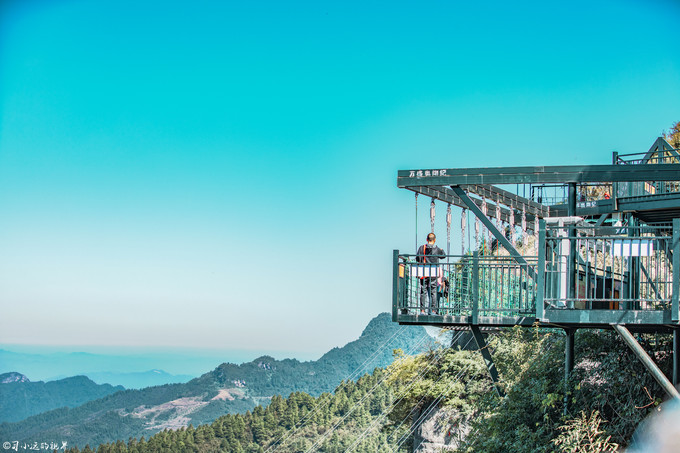 重庆奥陶纪蹦极多少钱(摄影师镜头下) - 价格百科