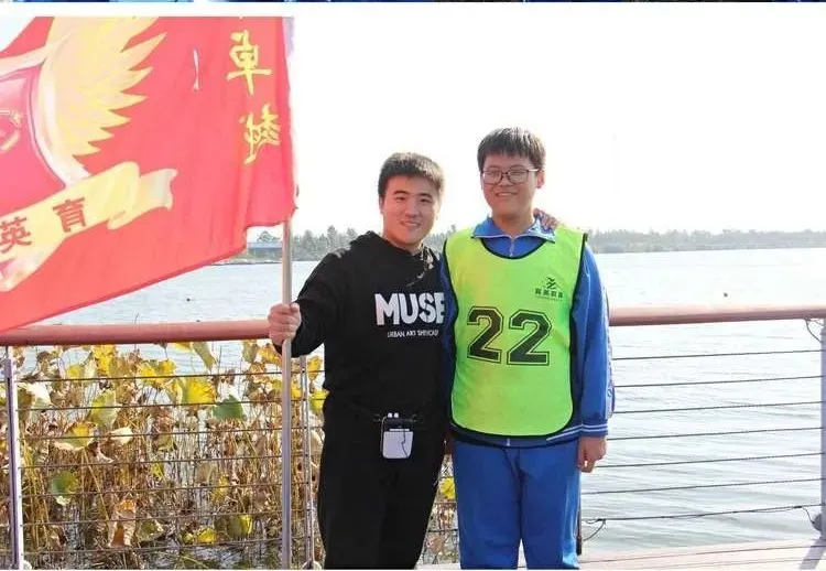 同学们！走起！邯郸市永年区育英学校开展励志远足