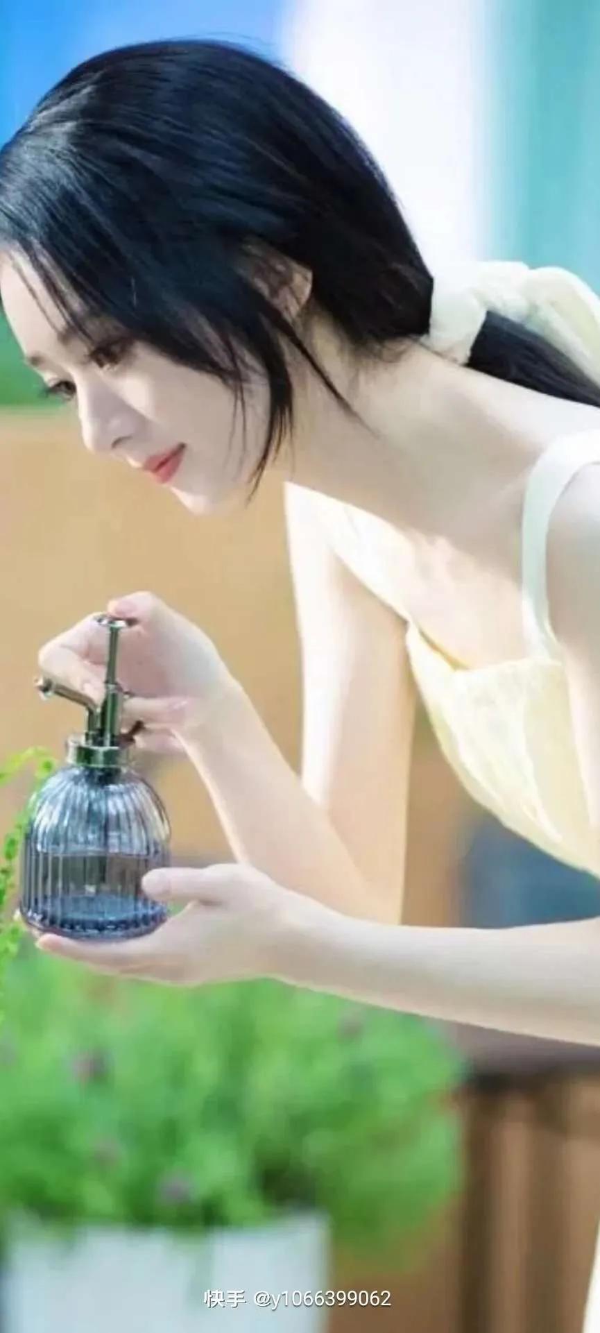 现代小诗四首（爱之语）