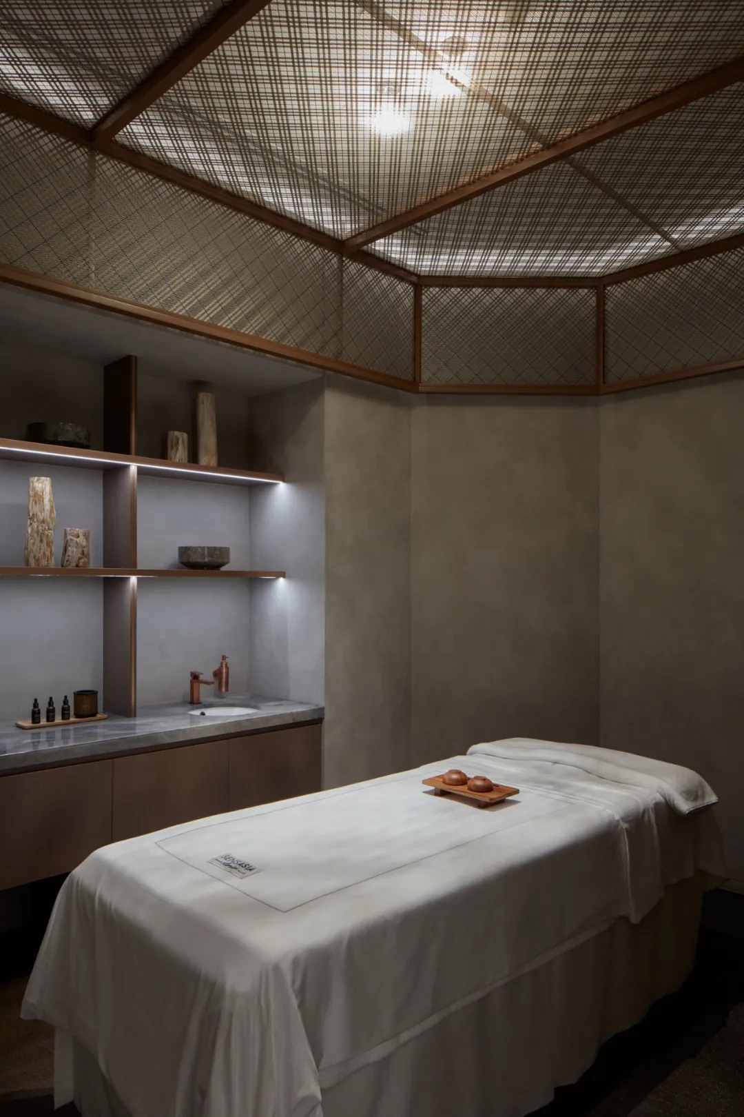 年轻人都爱的「大保健」，店该怎样设计？