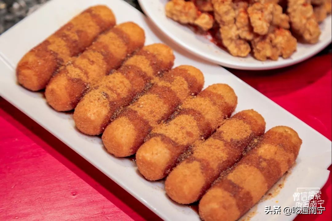 南宁这家武侠风火锅，专吃地道的川味牛油锅